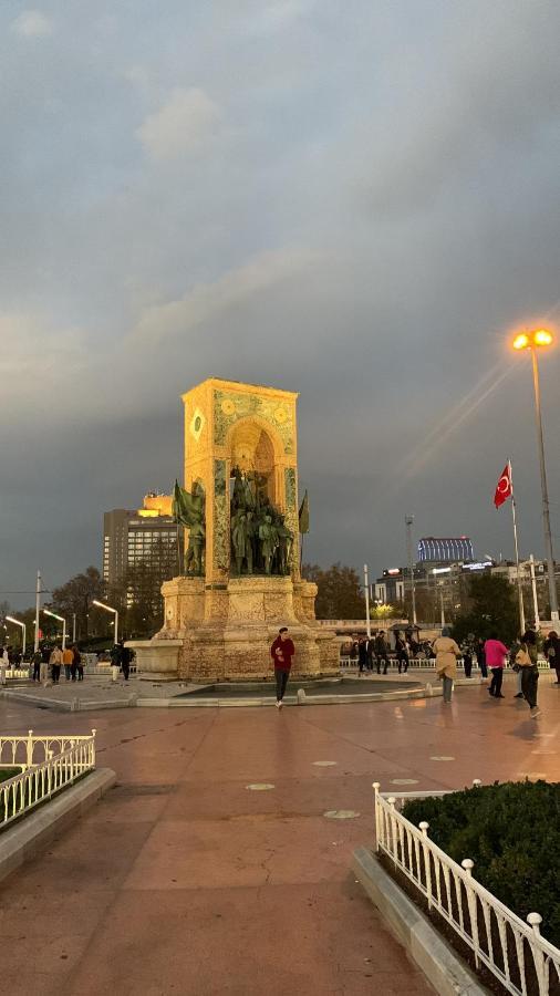 Butiq Flat With Bosphorus View Istambul Exterior foto